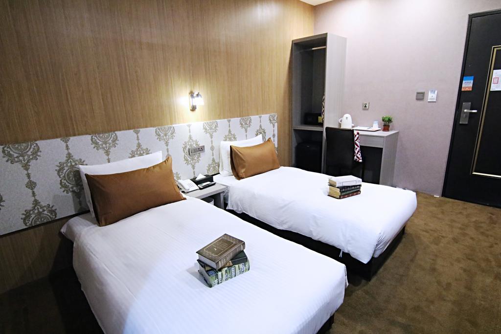 Hotel 6 - Wannien Tajpej Buitenkant foto